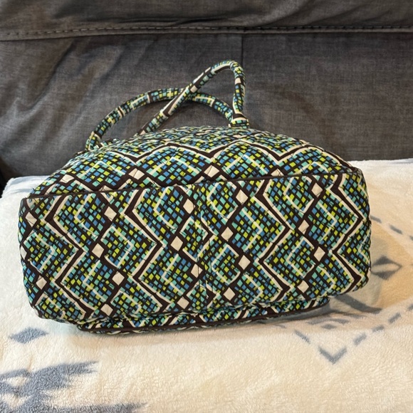 Vera Bradley Geometric Blue and Green Backpack great condition - Picture 4 of 4